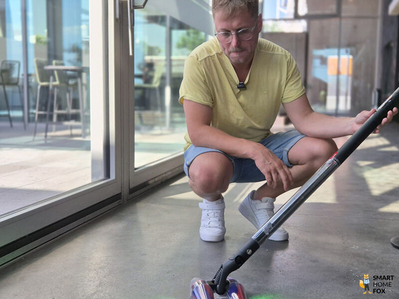 Dyson PencilVac im Einsatz